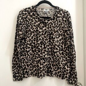 Old Navy Classic Cardigan (L)